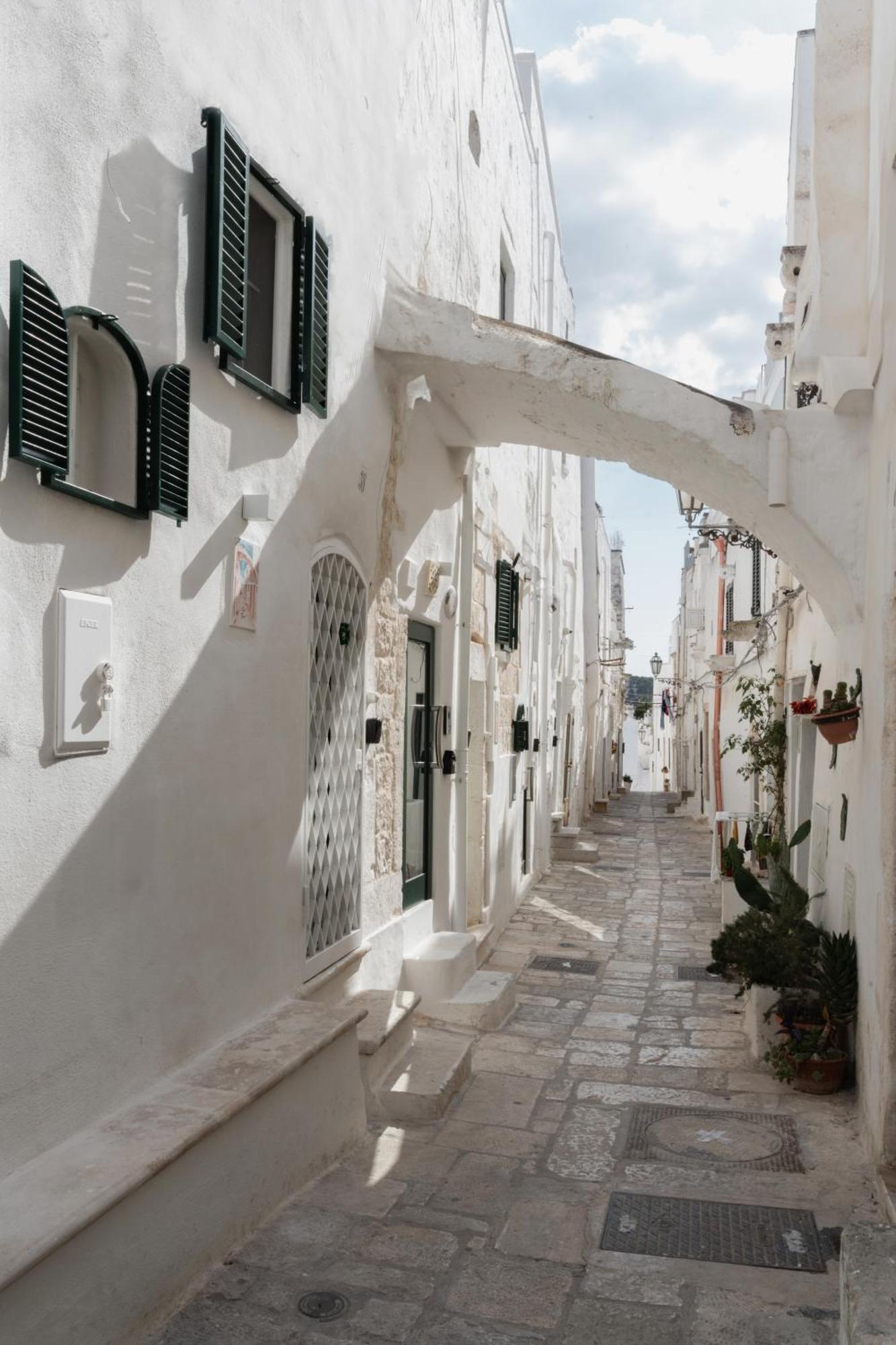 Ca Gio Acomodação com café da manhã Ostuni Exterior foto