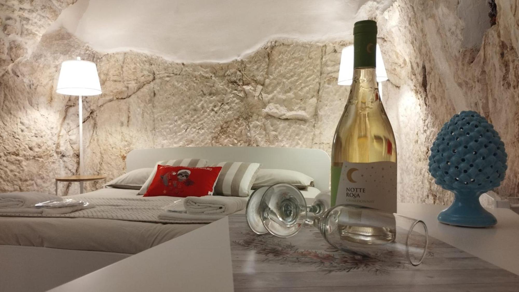 Ca Gio Acomodação com café da manhã Ostuni Exterior foto